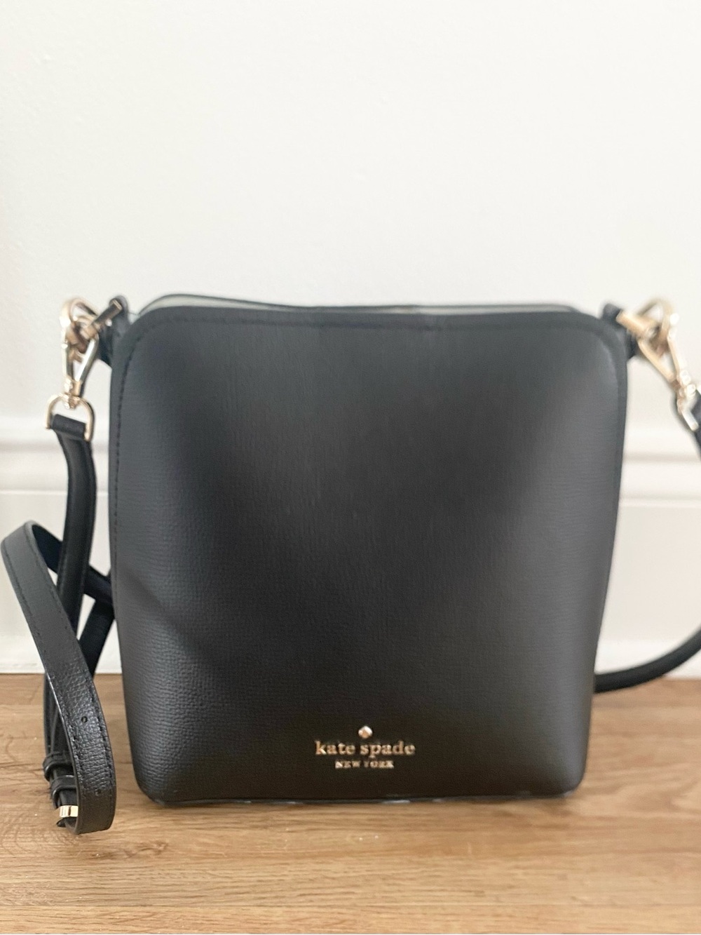 KATE SPADE Darcy Black Leather Crossbody Bag